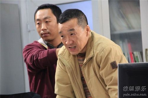 消失的十一层李大明扮演者叫什么？（刘亚津导演）