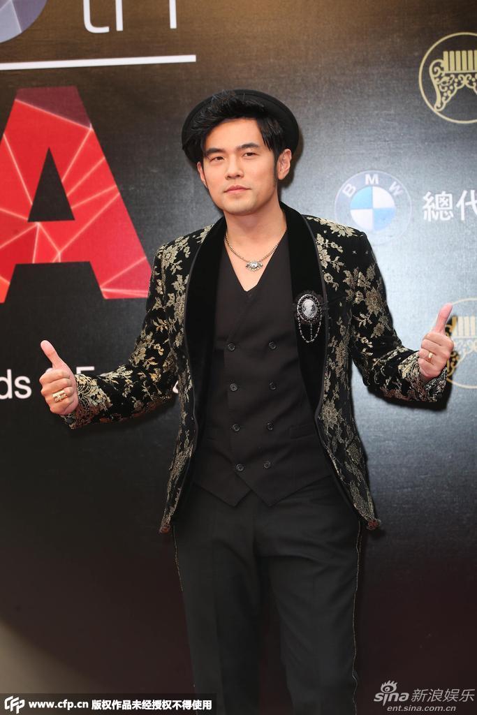 周杰伦拿过几次金曲奖？（跨界导演 周杰伦）