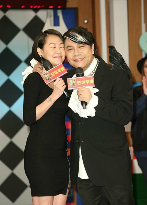 小s和蔡康永结婚了吗？（蔡康永导演的电影有小s）