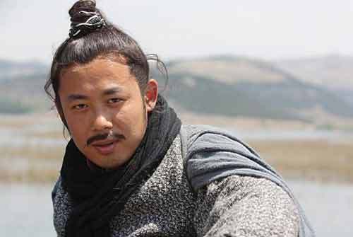 新版水浒导演?(新水浒导演是谁)