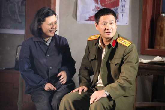 演员连奕名和演员王琳啥关系？（演员刘琳和哪个导演）