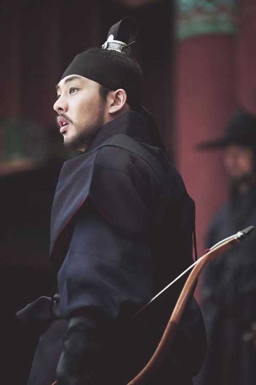 高文英韩剧扮演者?(思悼导演)