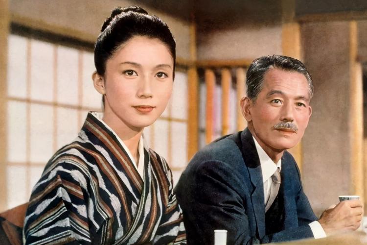 于蕾的曾祖父是日本人大阪人吗?(日本出名的导演)