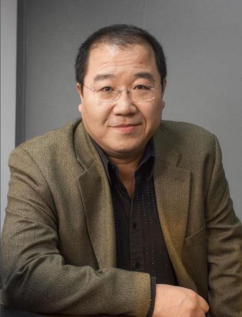 英达儿子?(英达导演电视剧)