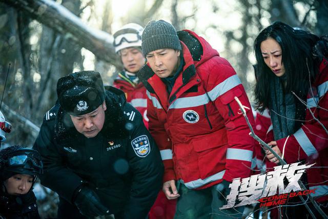 甄子丹韩雪电影极地救援结局？（甄子丹 导演的电影叫什么）