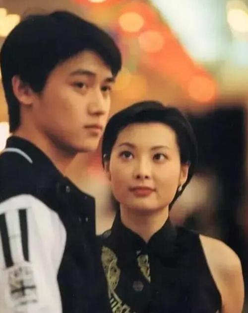袁立拍摄永不瞑目时多大？（兰兰的小学导演是谁）