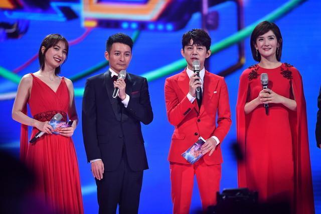 佳片有约女主持？（湖南女主持人和导演睡觉几分钟）