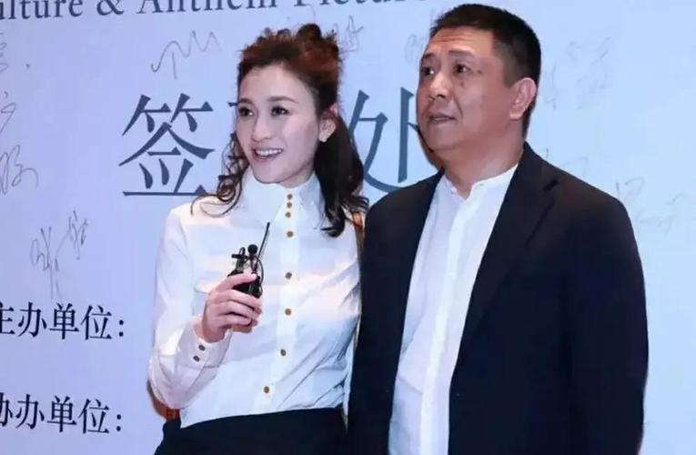 李小冉的前男友有哪些？（徐佳宁导演）