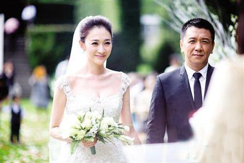 李小冉的前男友有哪些?(徐佳宁导演)