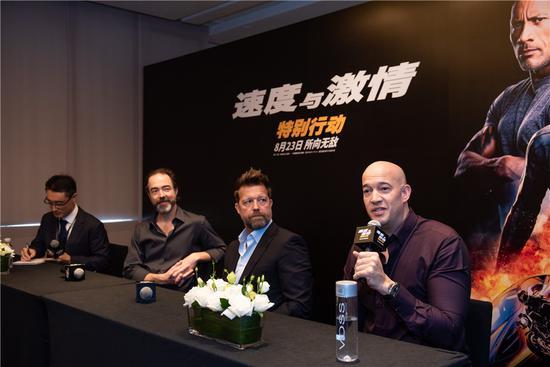 速度与激情一到七部的导演都有谁？（2017导演排行榜）