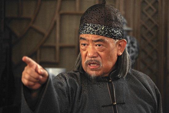 电视剧《打狗棍》中,财神的扮演者是谁?(导演录像打狗棍视频)