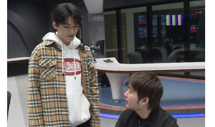 宋亚轩摸人猜人名的综艺叫什么?(导演摸男模特)