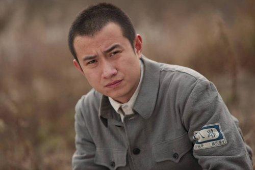 演员文章唱过什么歌演过什么电影?(文章导演最新作品)