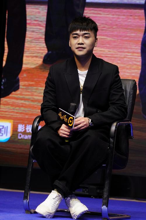 妈妈在等你中刘盼松扮演者谭希和介绍?(跟我的前妻谈恋导演爱)