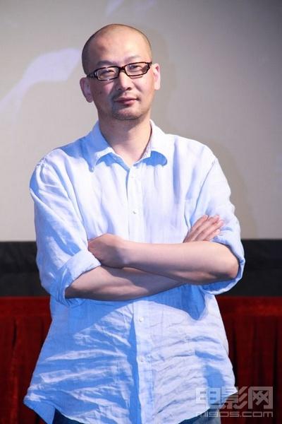 狂飙导演是管虎吗?(军旅导演安)