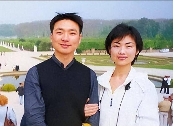 花开富贵是哪个传媒公司的?(导演王晓杰)