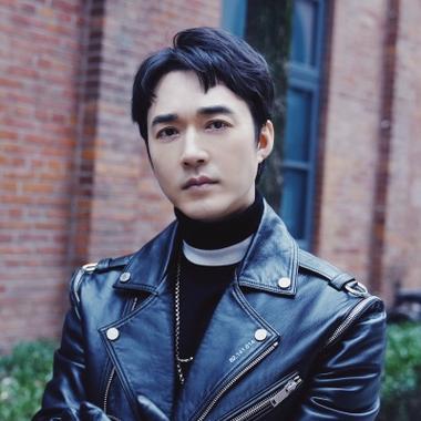 奇迹再现是谁发明的?(动作导演 张鹏)
