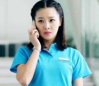 浮沉小芹扮演者是谁？（我的 体育老师 导演）