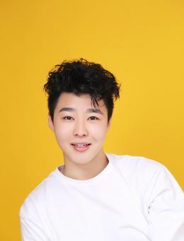 杨智博是谁？（盖世豪侠导演）