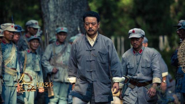 金江1936电影片长？（贺龙兵导演）