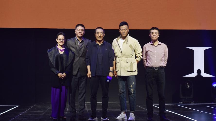 导演高虎是谁?(李萍萍导演简介)
