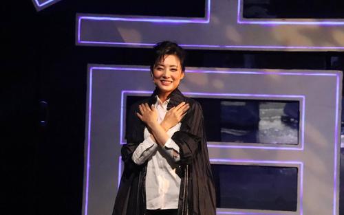 周涛央视担任什么职务?(央视心连心总导演)