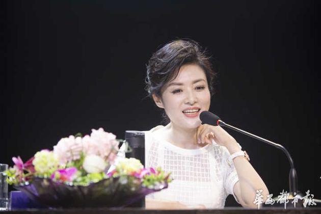 周涛央视担任什么职务?(央视心连心总导演)