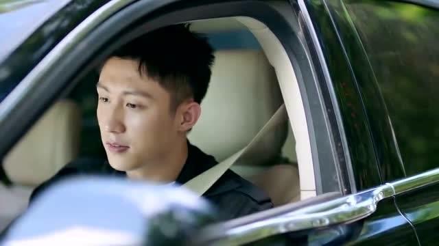 幸福触手可及宋凛开的什么汽车？（香港gv导演）