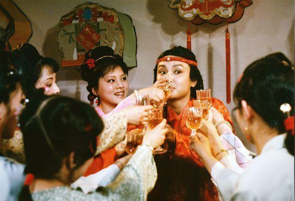 红楼梦的,故事名称?(女体宴导演)