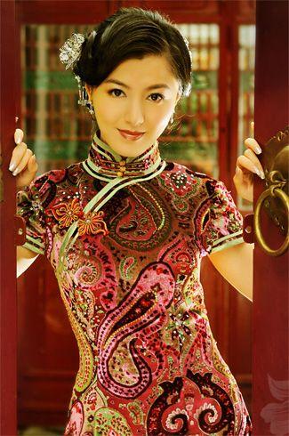 旗袍传奇剧情介绍?(旗袍剧情介绍)