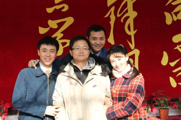 老马家的幸福往事,为什么马鸣对徐丽娜不好?(老马家的幸福往事剧情介绍)