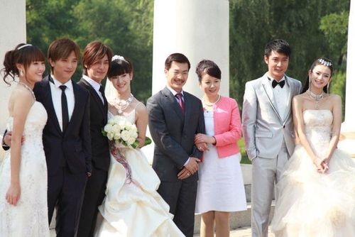 夏家三姐妹.夏家三千金.爱情真善美电视剧顺序?(爱情真善美剧情介绍)