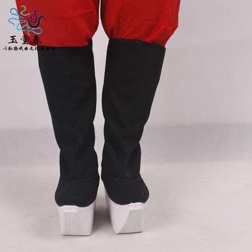 戏剧八棉衣故事梗概？（绣花鞋剧情介绍）