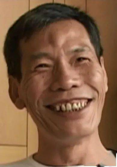 71岁男演员?(忠奸人剧情介绍)