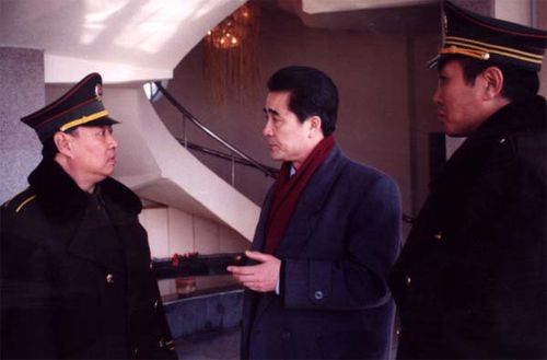 贺卫国市长电视剧叫什么?(大雪无痕剧情介绍)