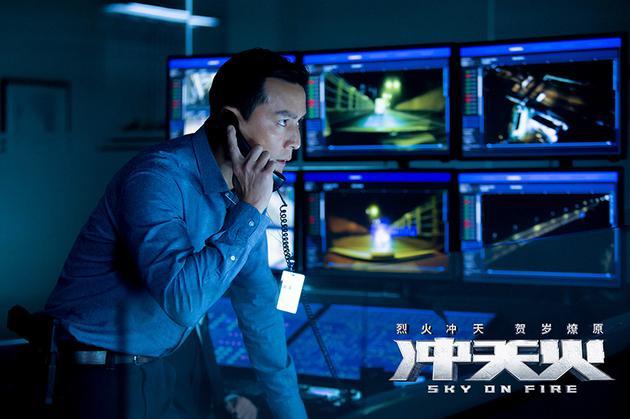 电影《冲天火》最后结局真的毁掉整栋大楼吗？（冲天火剧情介绍）