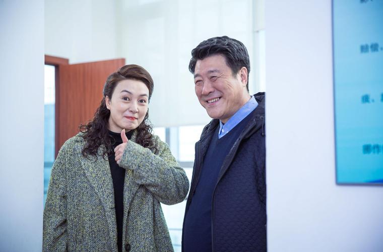 我的爸爸妈妈剧情介绍？（电视剧我和我的儿女们剧情介绍）