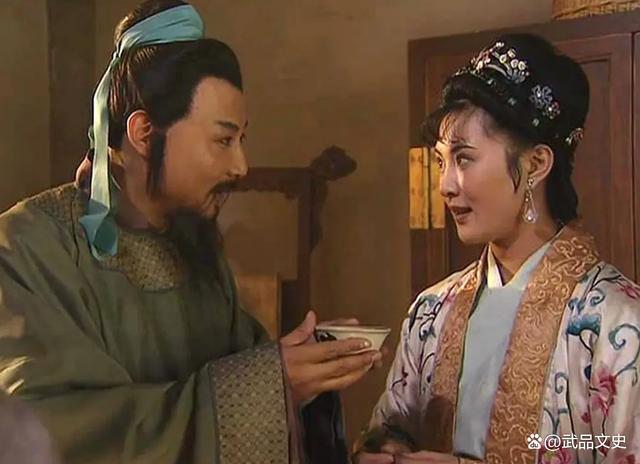 鲁翰林怜才择婿概括?(谁怜女儿心剧情介绍)