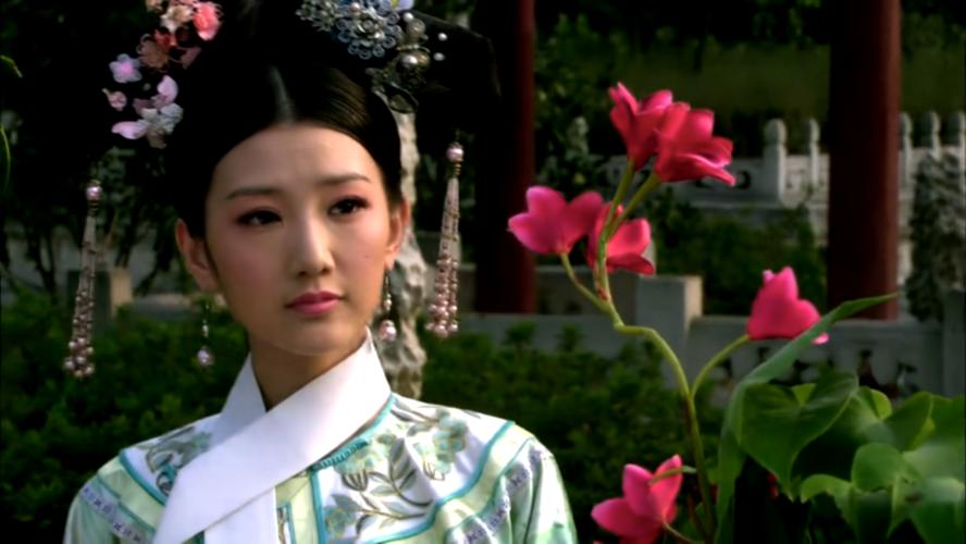 甄嬛传里瑛贵人第几集死的?(甄嬛传70集剧情介绍)