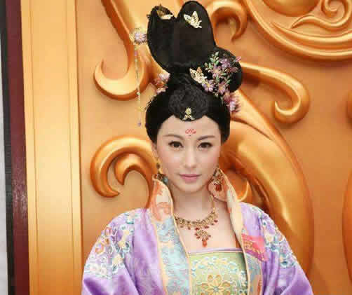 刘心悠宫心计2演的谁?(宫心计2剧情分集介绍)