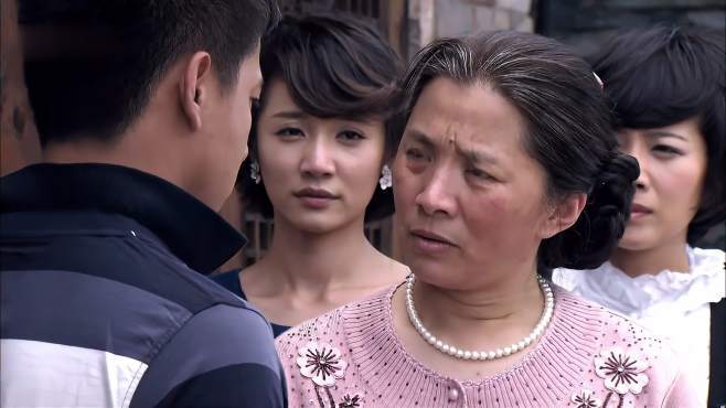 养母的恩情有多少集?(养母的 剧情介绍)