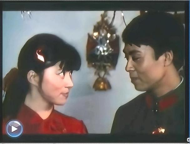 红绣女剧情介绍?(却中却分集剧情介绍)