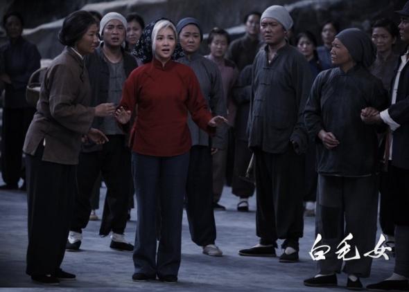 白毛女讲的什么故事？（电影女妖剧情介绍）