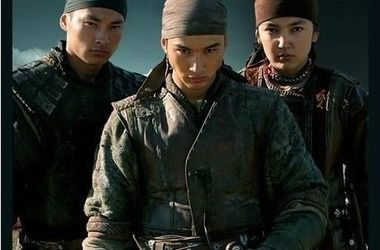 铁血勇士剧情介绍？（电视《勇者》剧情介绍）