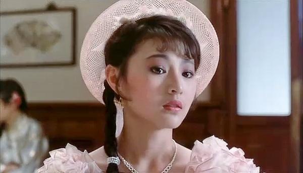 僵尸先生任小姐谁演的?(僵尸小姐剧情介绍)