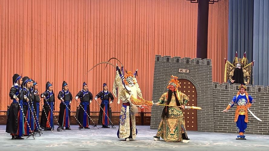 出五关剧情介绍？（古城会剧情介绍）