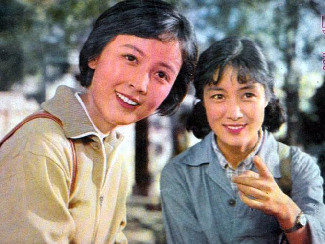 余沫沫和马林是什么电视剧?(电影中天剧情介绍)