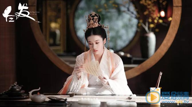 白发剧情?(白发发剧情介绍)